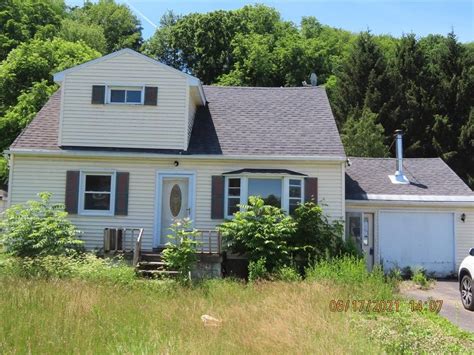 They are owned by a bank or a lender who took ownership through foreclosure proceedings. . Homes for sale gowanda ny